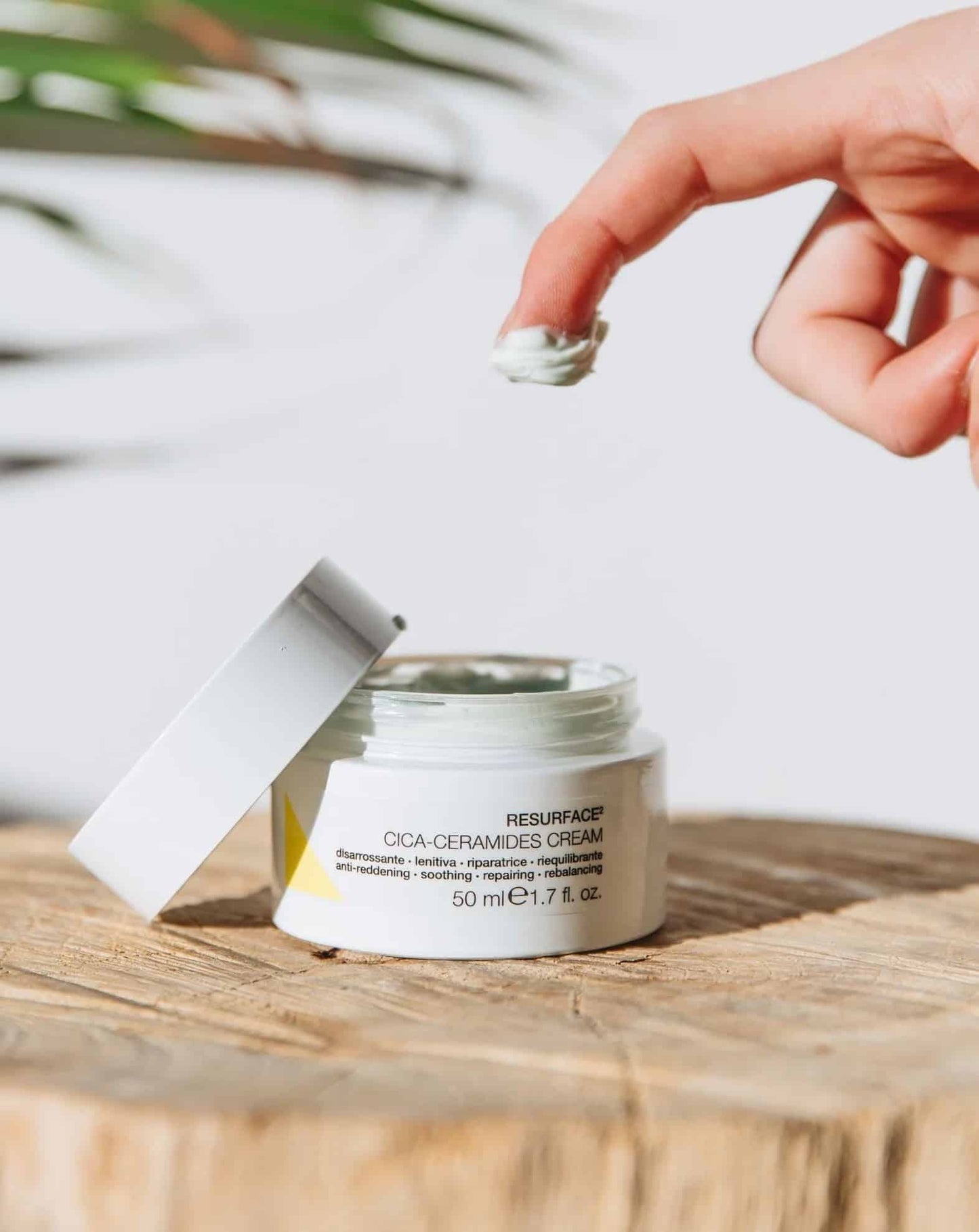 Diego Dalla Palma Professional | resurface revivyl - cica ceramides cream rebalancing